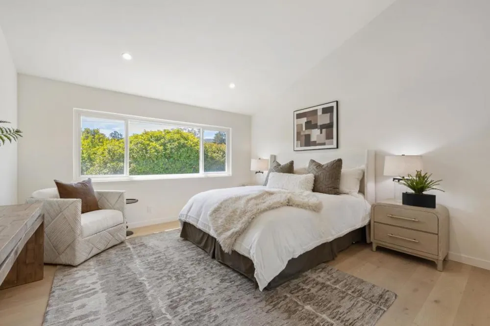 1238 Woodview Terrace Los Altos, CA 94024