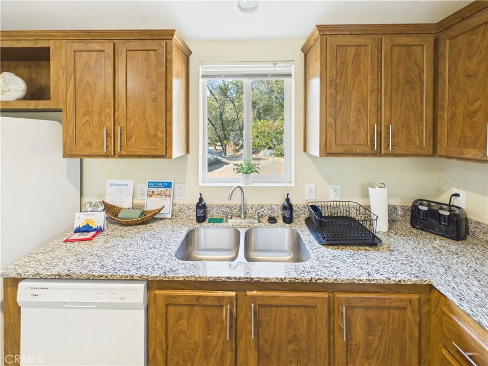 4583 Ben Hur Mariposa, CA 95338