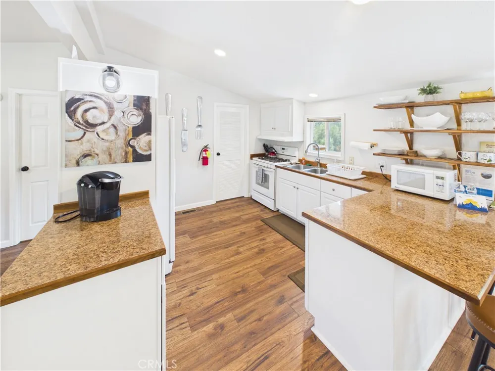 4583 Ben Hur Mariposa, CA 95338
