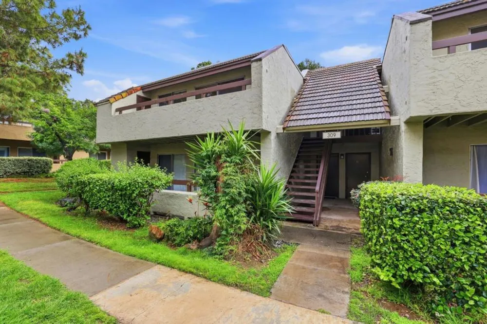 309 Tradewinds Drive #10 San Jose, CA 95123