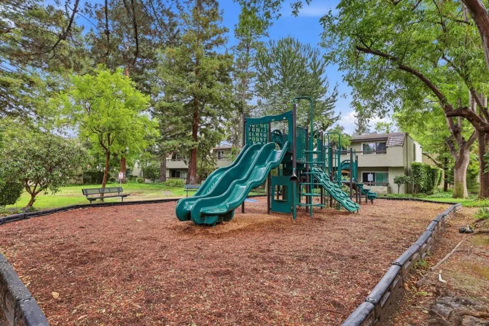 309 Tradewinds Drive #10 San Jose, CA 95123