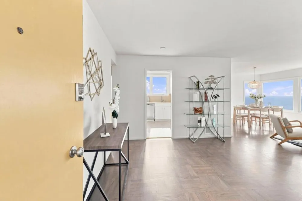 60 Roslyn Court Daly City, CA 94015