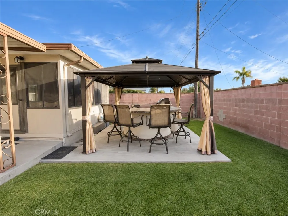 241 Raymond La Habra, CA 90631