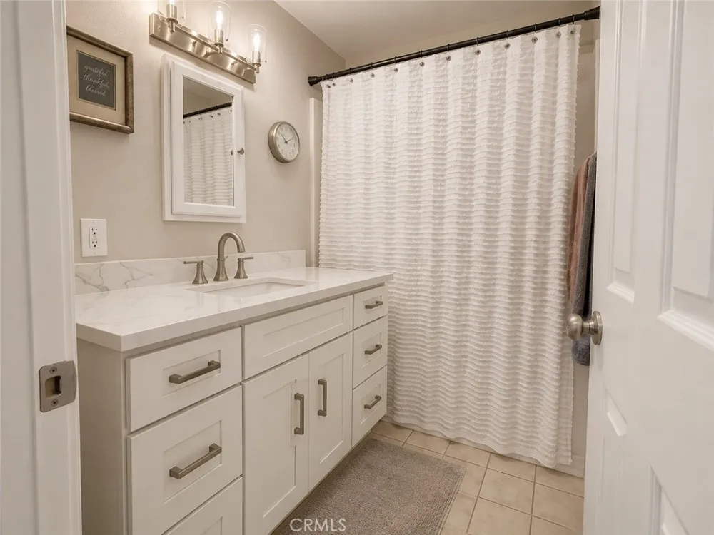 241 Raymond La Habra, CA 90631