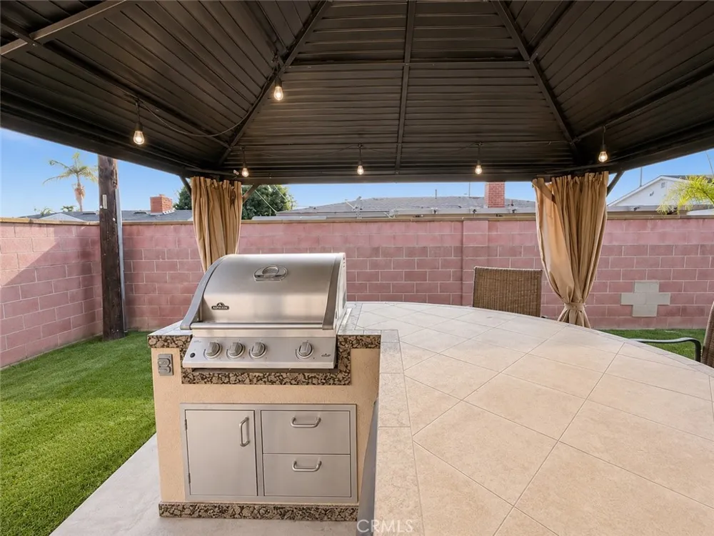 241 Raymond La Habra, CA 90631
