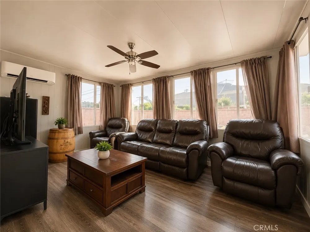 241 Raymond La Habra, CA 90631