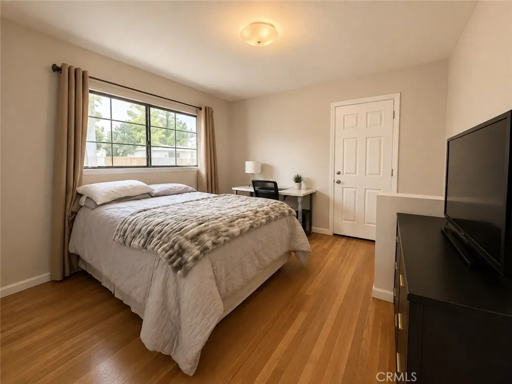 241 Raymond La Habra, CA 90631