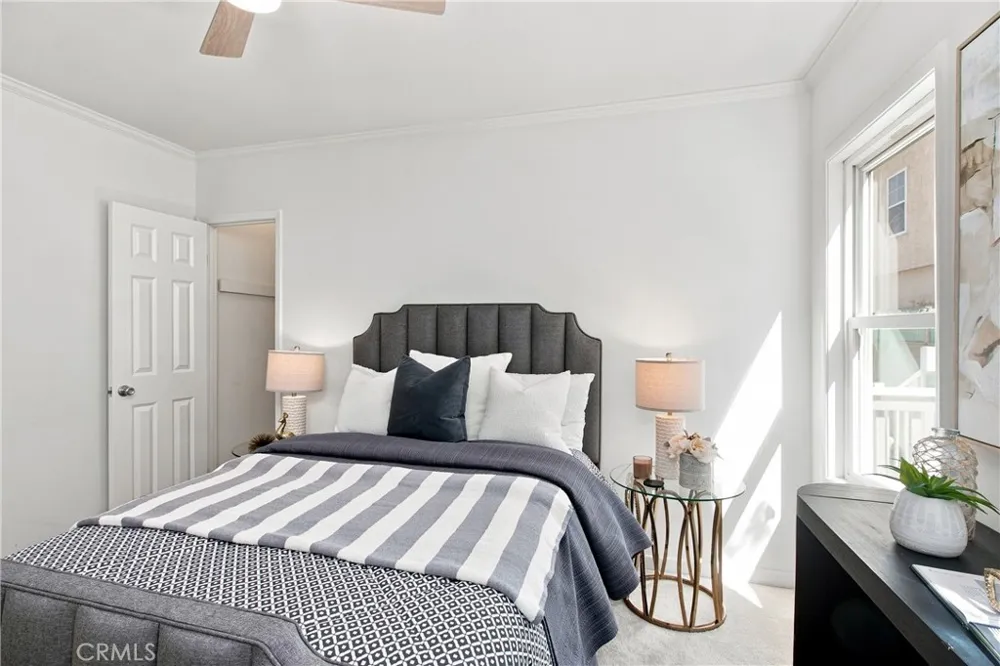 2207 Lamer Street Burbank, CA 91504
