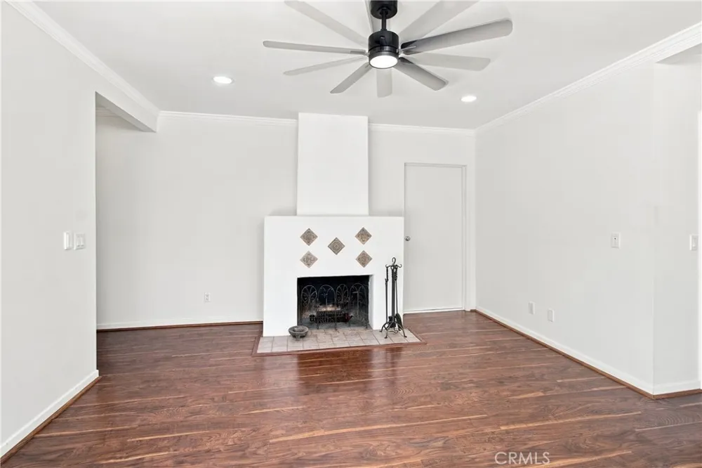 2207 Lamer Street Burbank, CA 91504