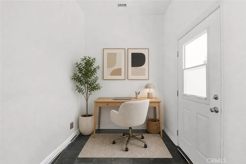 8621 Keokuk Winnetka, CA 91306
