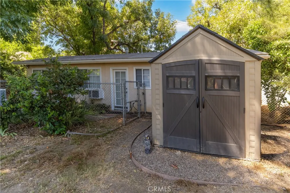 8621 Keokuk Winnetka, CA 91306