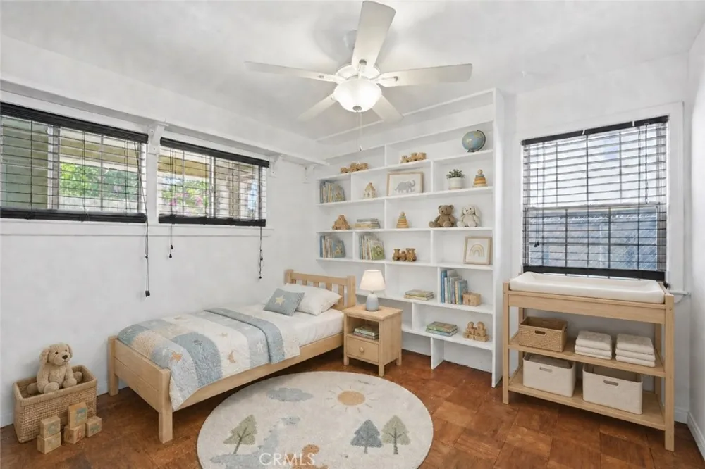 8621 Keokuk Winnetka, CA 91306
