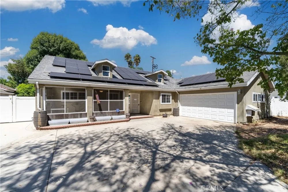 8621 Keokuk Winnetka, CA 91306