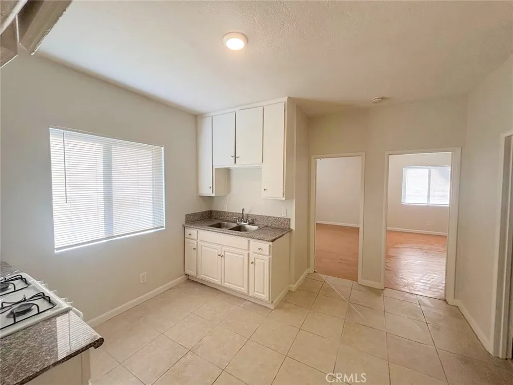 3390 Lime Street #2 Riverside, CA 92501