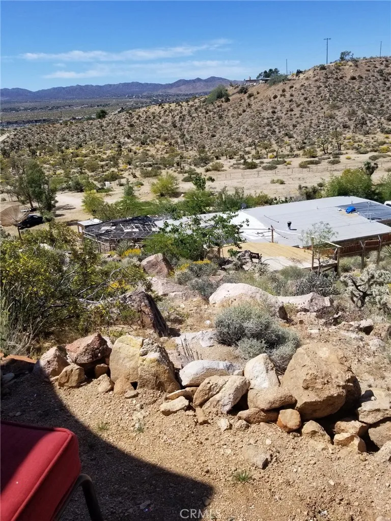 5924 Avalon Yucca Valley, CA 92284