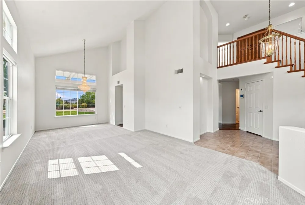 32185 Corte Carmela Temecula, CA 92592