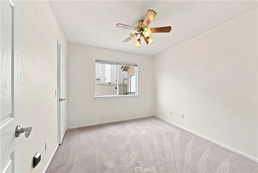 32185 Corte Carmela Temecula, CA 92592