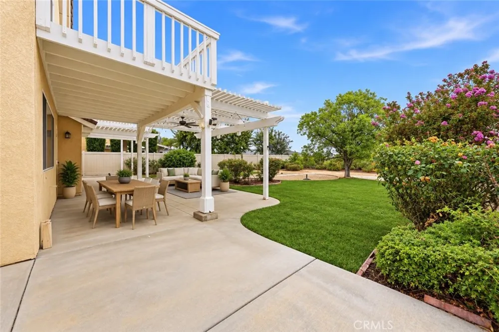 32185 Corte Carmela Temecula, CA 92592