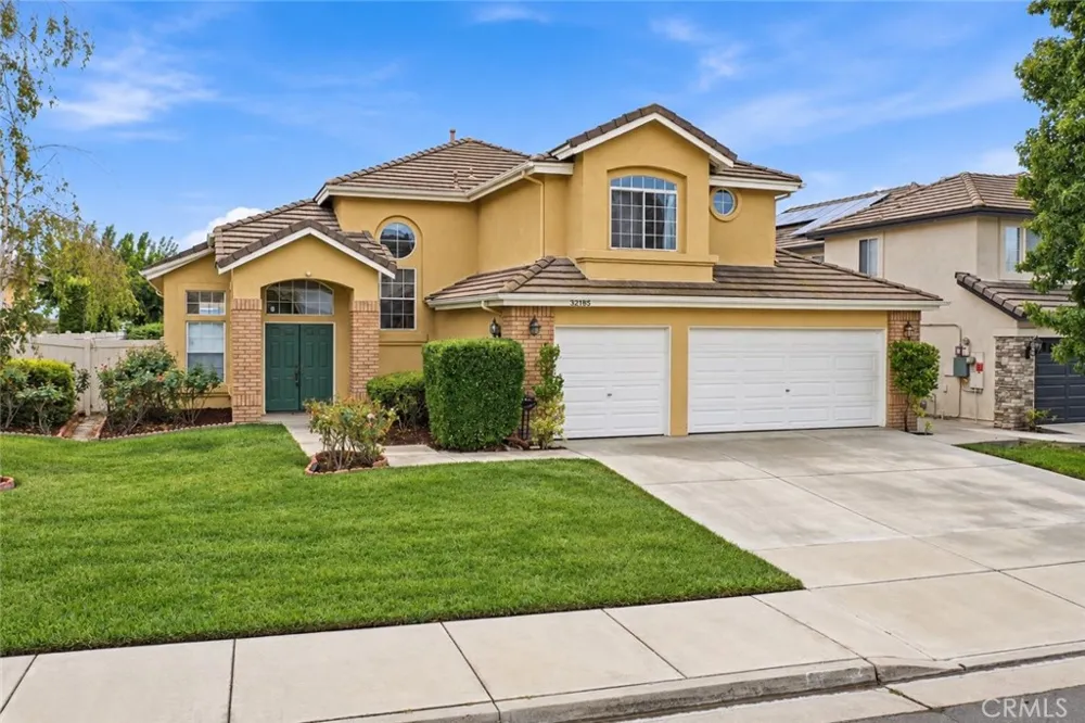 32185 Corte Carmela Temecula, CA 92592