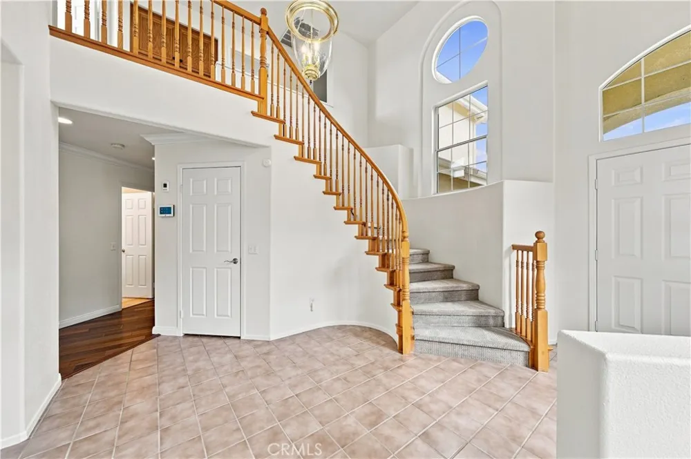 32185 Corte Carmela Temecula, CA 92592