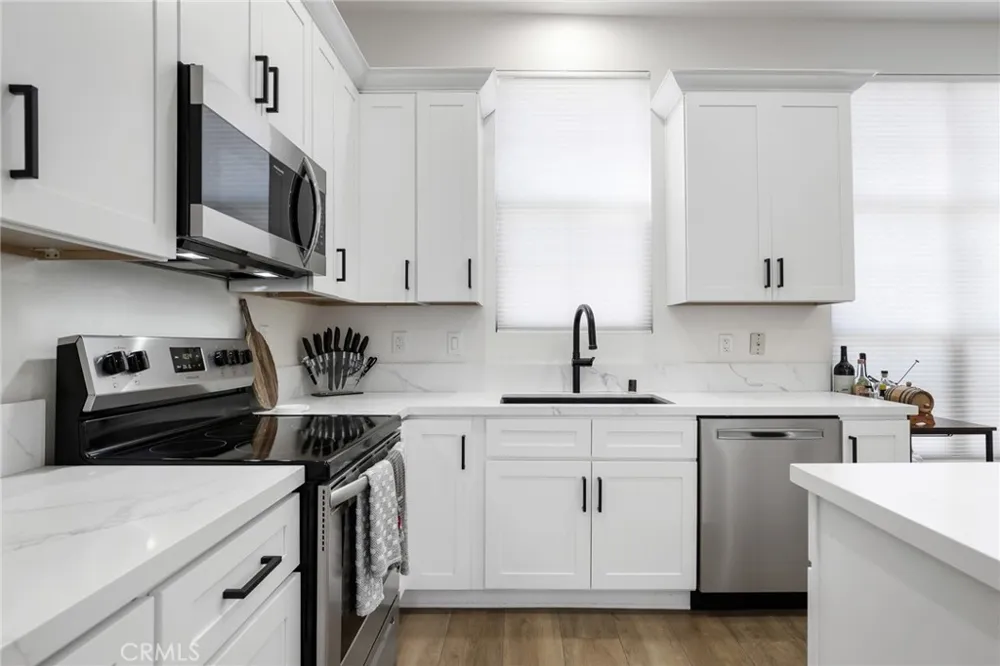8017 E Naples Anaheim, CA 92808