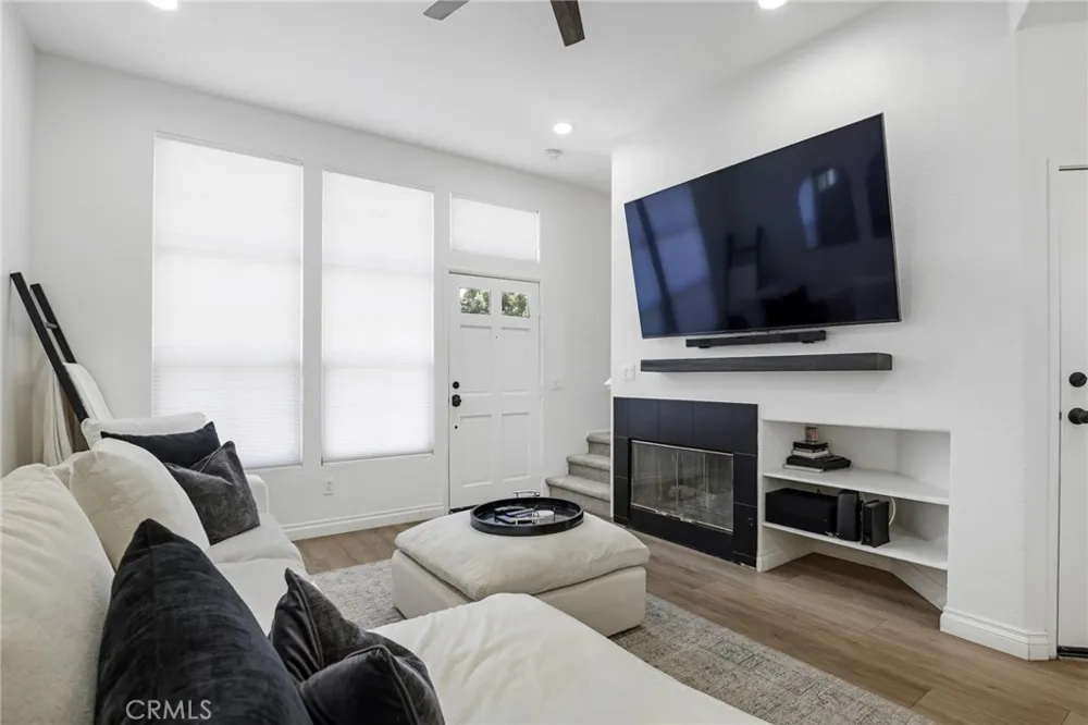 8017 E Naples Anaheim, CA 92808