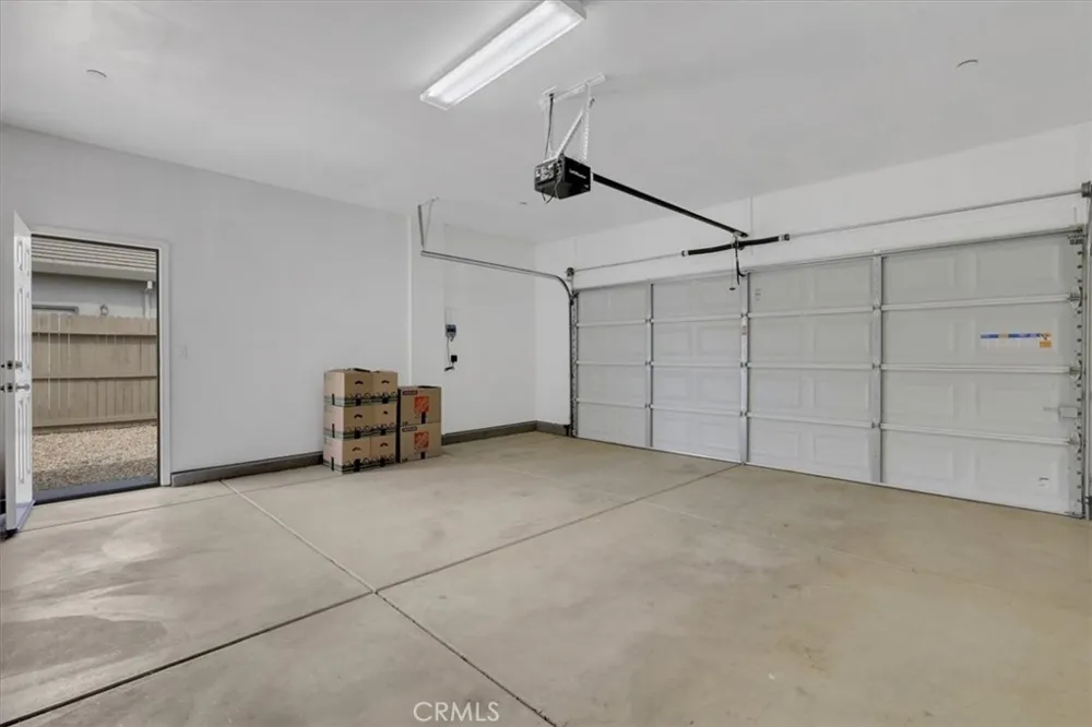 5658 Stonehaven Linda, CA 95901