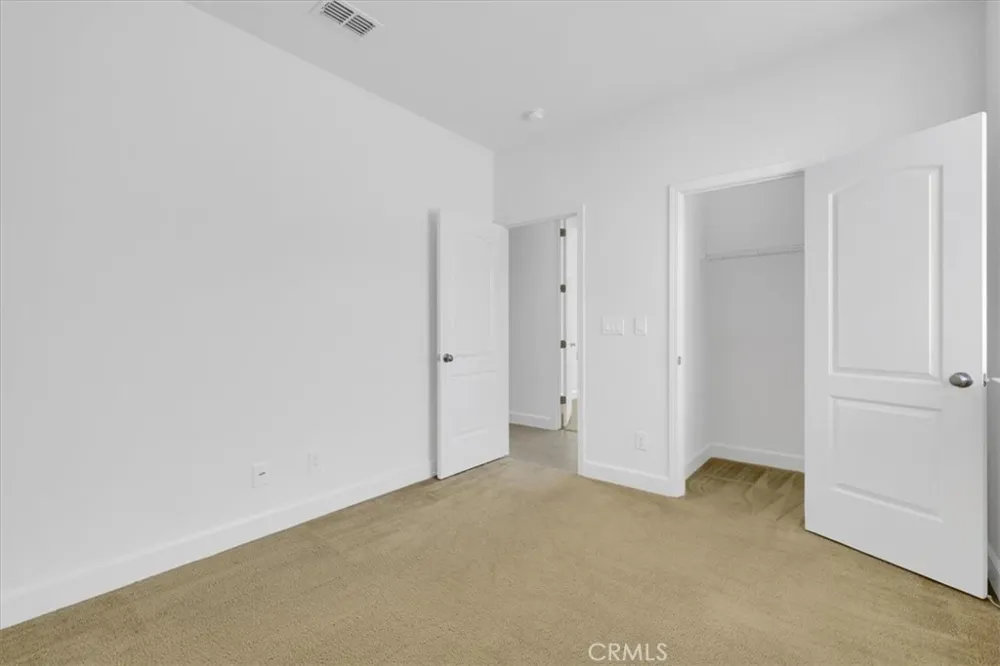 5658 Stonehaven Linda, CA 95901