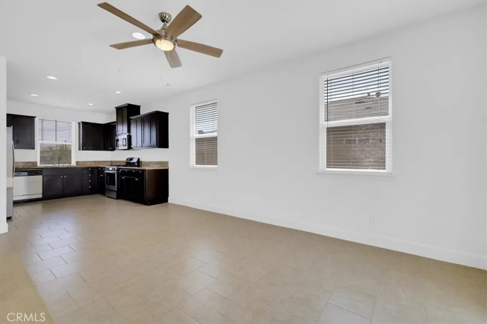 5658 Stonehaven Linda, CA 95901