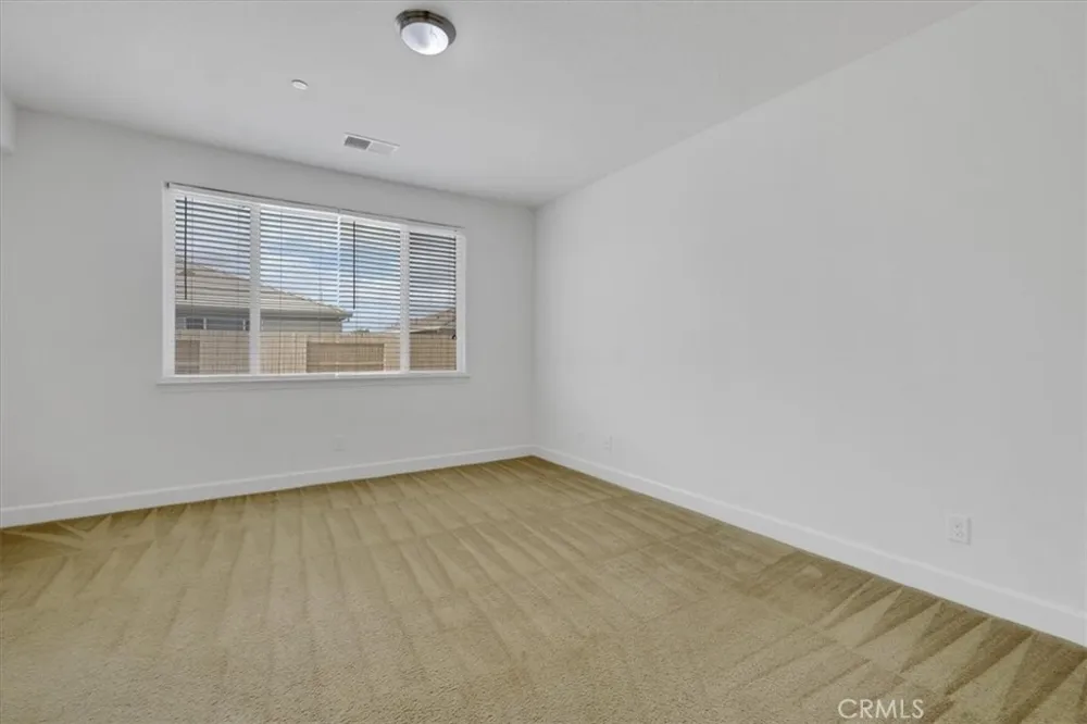 5658 Stonehaven Linda, CA 95901