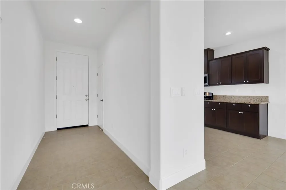 5658 Stonehaven Linda, CA 95901