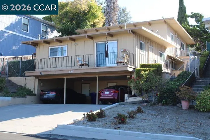 527 Vaqueros Ave Rodeo, CA 94572