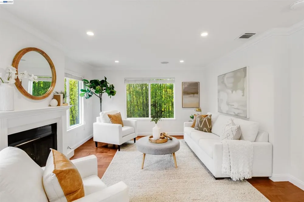 4087 Mozart Dr Richmond, CA 94803