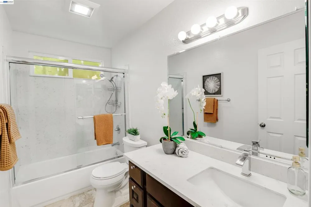 4087 Mozart Dr Richmond, CA 94803