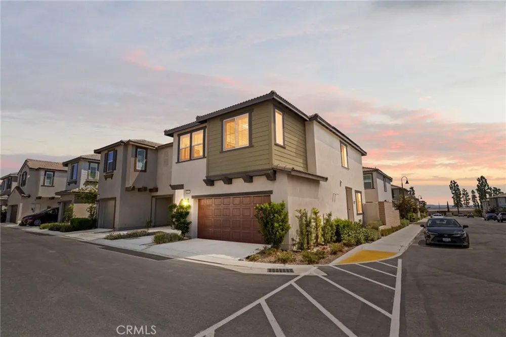 810 Enchanted Hideaway Upland, CA 91786
