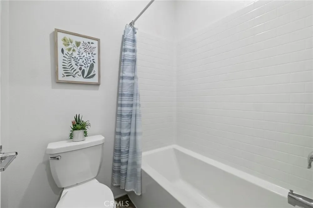810 Enchanted Hideaway Upland, CA 91786
