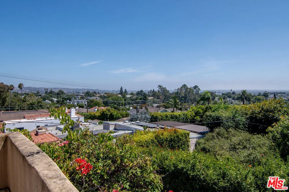 3050 Motor Avenue Los Angeles, CA 90064