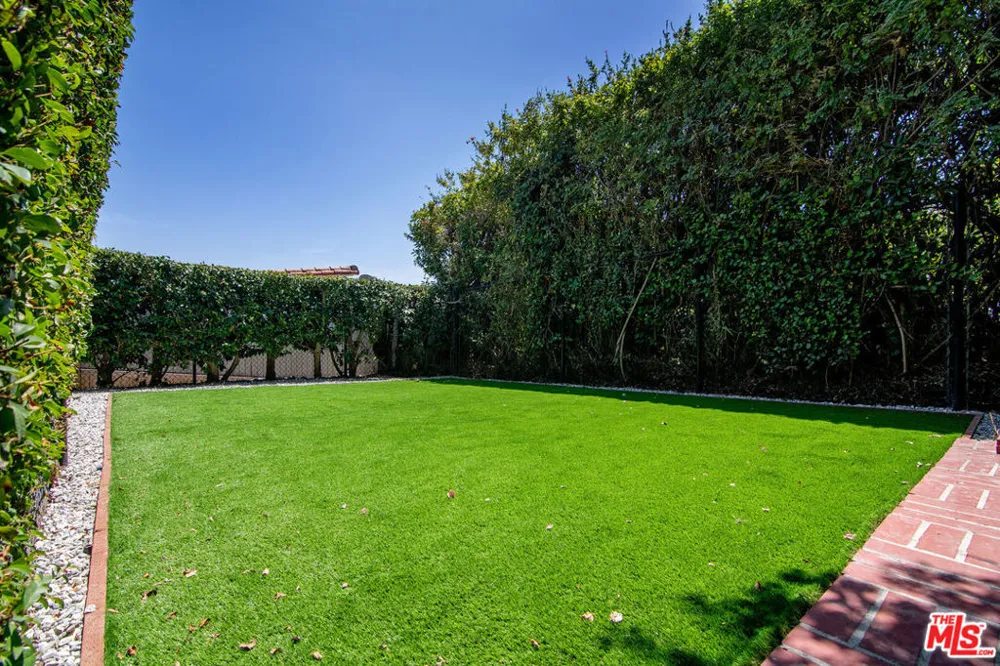 3050 Motor Avenue Los Angeles, CA 90064