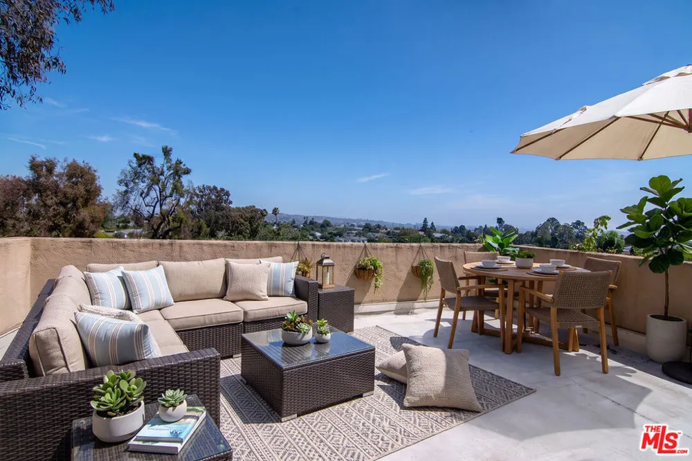 3050 Motor Avenue Los Angeles, CA 90064