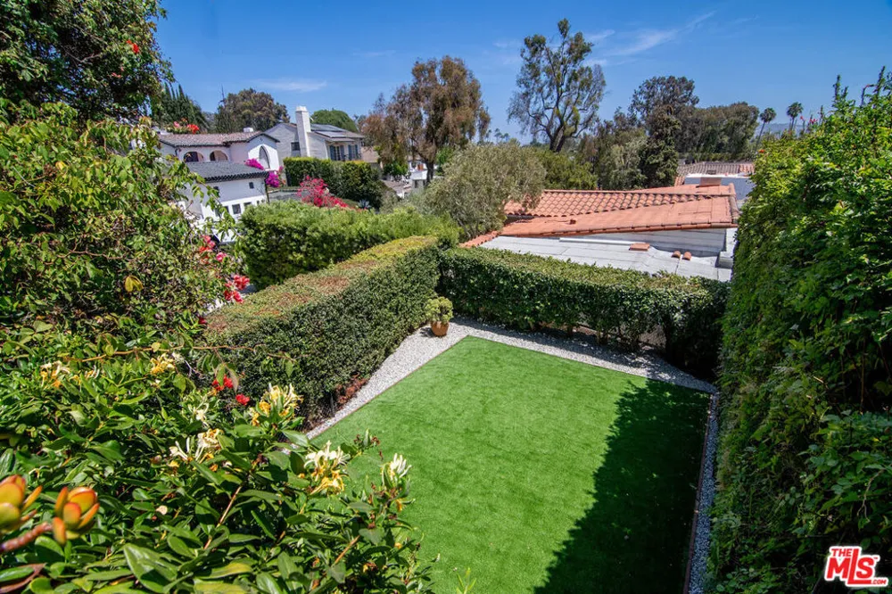 3050 Motor Avenue Los Angeles, CA 90064