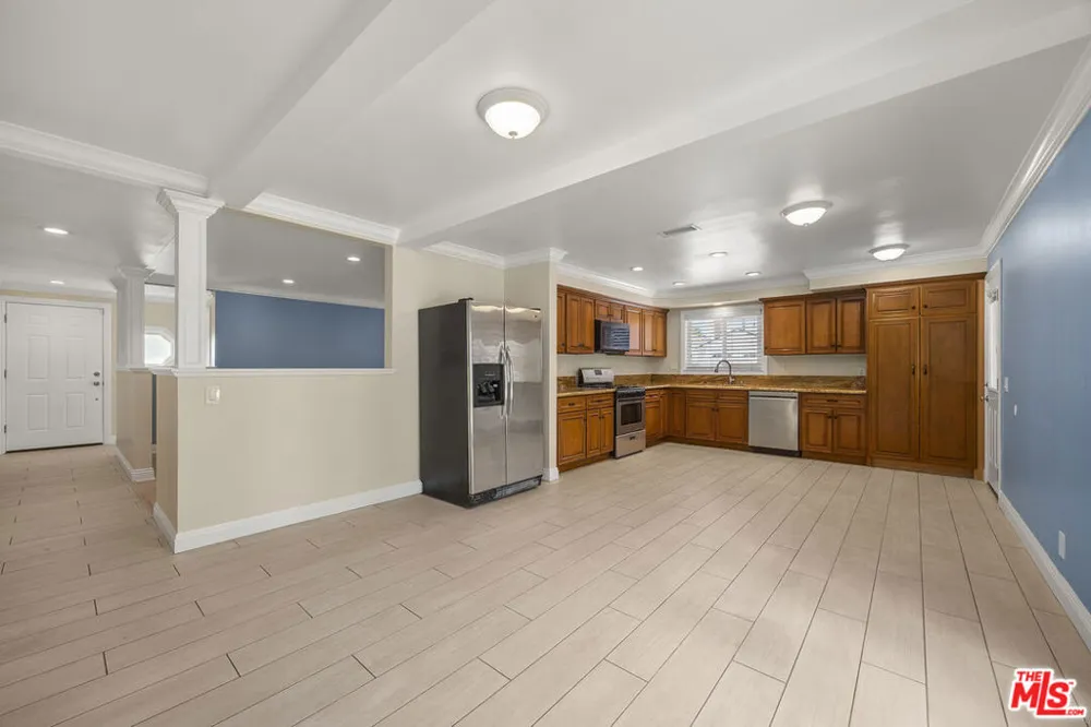 525 S Cardiff Street Anaheim, CA 92806