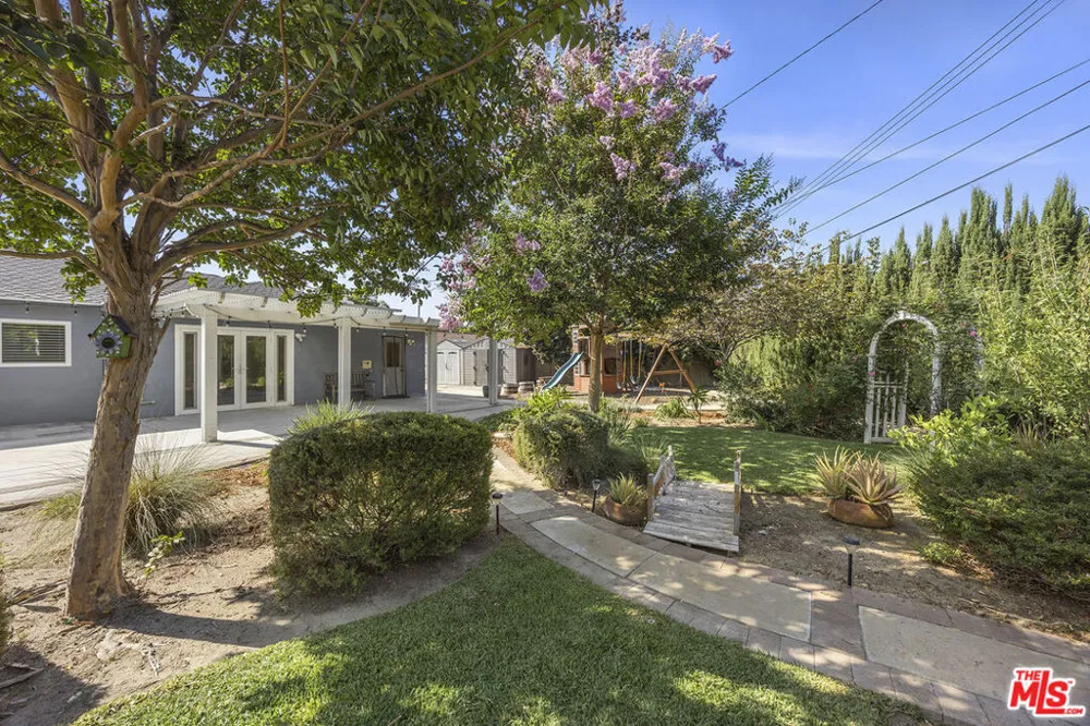 525 S Cardiff Street Anaheim, CA 92806