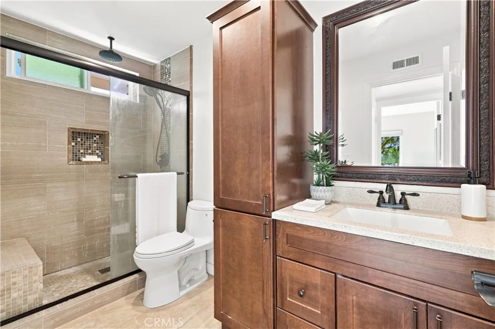 27322 Via Rioja Mission Viejo, CA 92691
