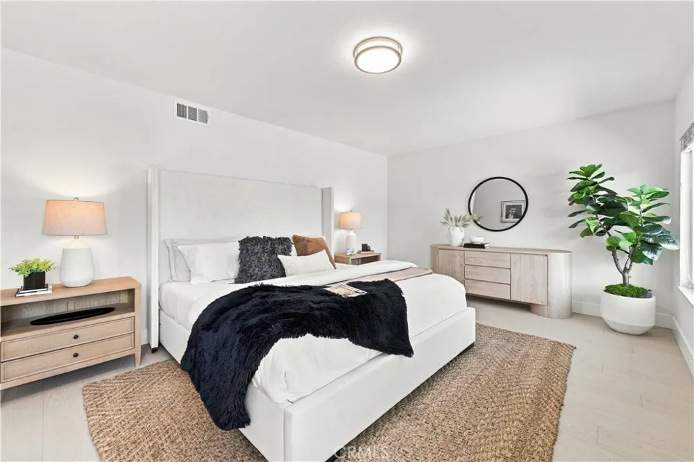 27322 Via Rioja Mission Viejo, CA 92691