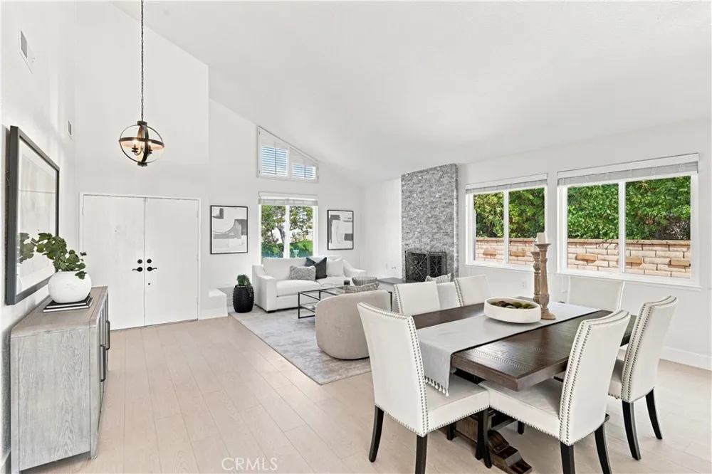 27322 Via Rioja Mission Viejo, CA 92691