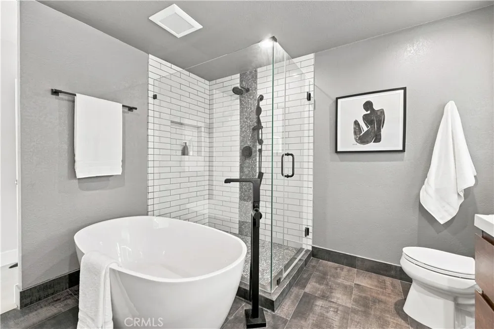 27322 Via Rioja Mission Viejo, CA 92691