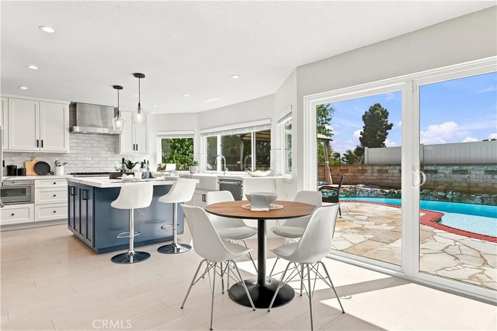 27322 Via Rioja Mission Viejo, CA 92691