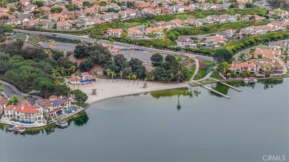 27322 Via Rioja Mission Viejo, CA 92691