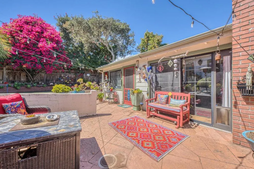 202 Edinburgh Avenue Monterey, CA 93940