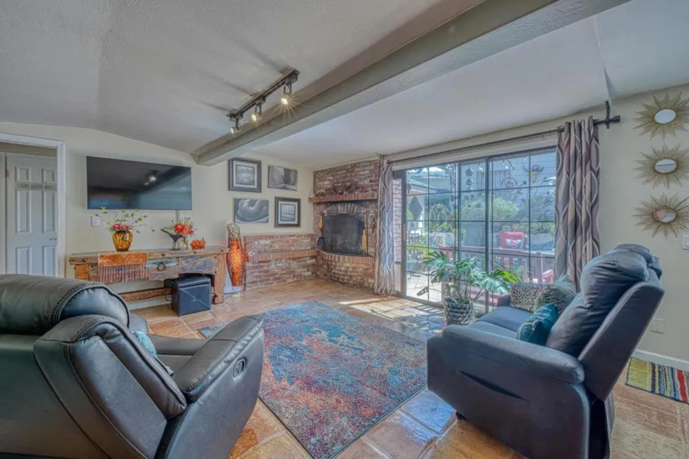202 Edinburgh Avenue Monterey, CA 93940